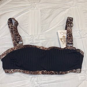 NWT BECCA swim suit top